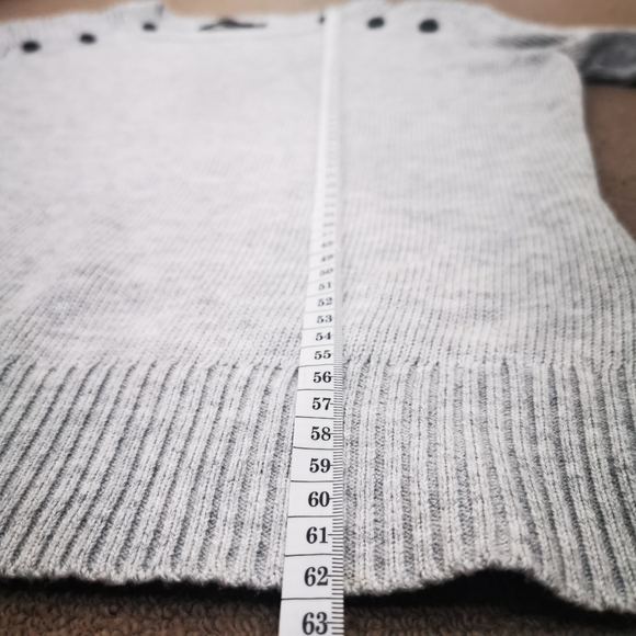 Portmans Knit Sweater sz M Long sleeve Merino Wool Grey black contrast button - Picture 3 of 9